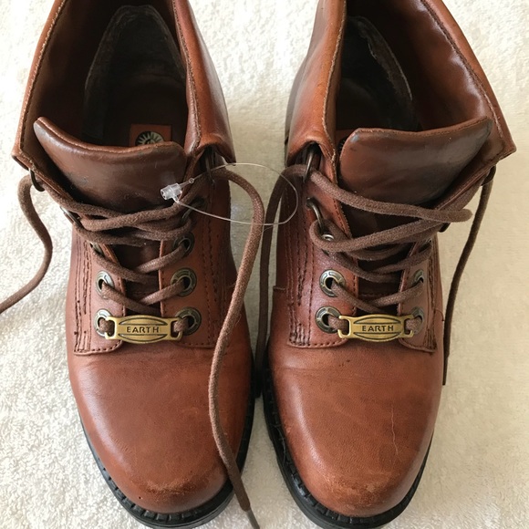 earth boots